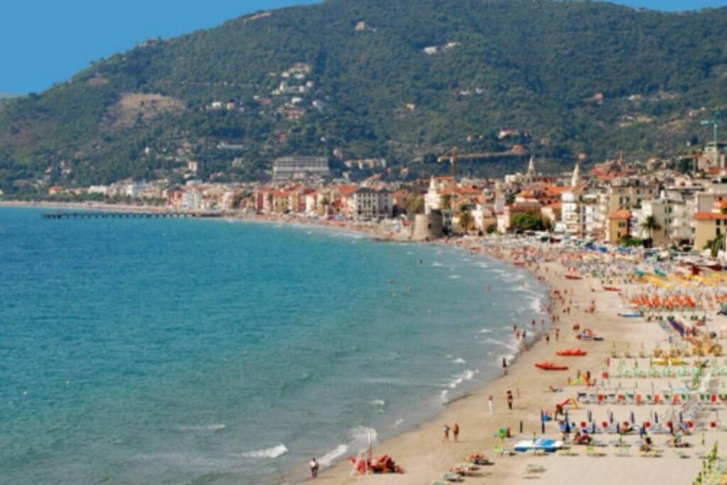 Bilocale A 15 Min Da Alassio E Albenga Apartman Ranzo-Borgo Kültér fotó