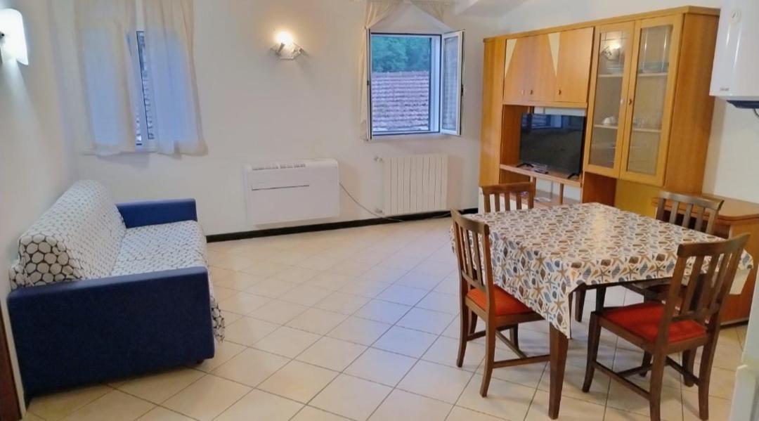Bilocale A 15 Min Da Alassio E Albenga Apartman Ranzo-Borgo Kültér fotó